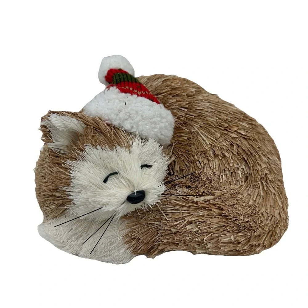 Pier 1 Cat Figurine Decoration Cat Wearing A Hat Winter Woodland 7